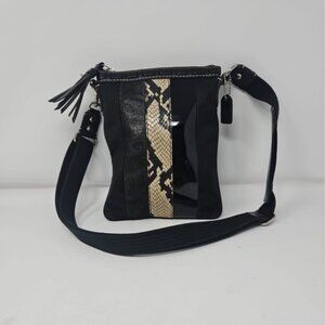 Coach Signature Hampton Python Black Patchwork Crossbody Swingpack Purse Bag